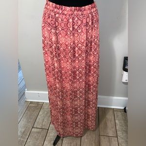 💜Vintage pink maxi skirt